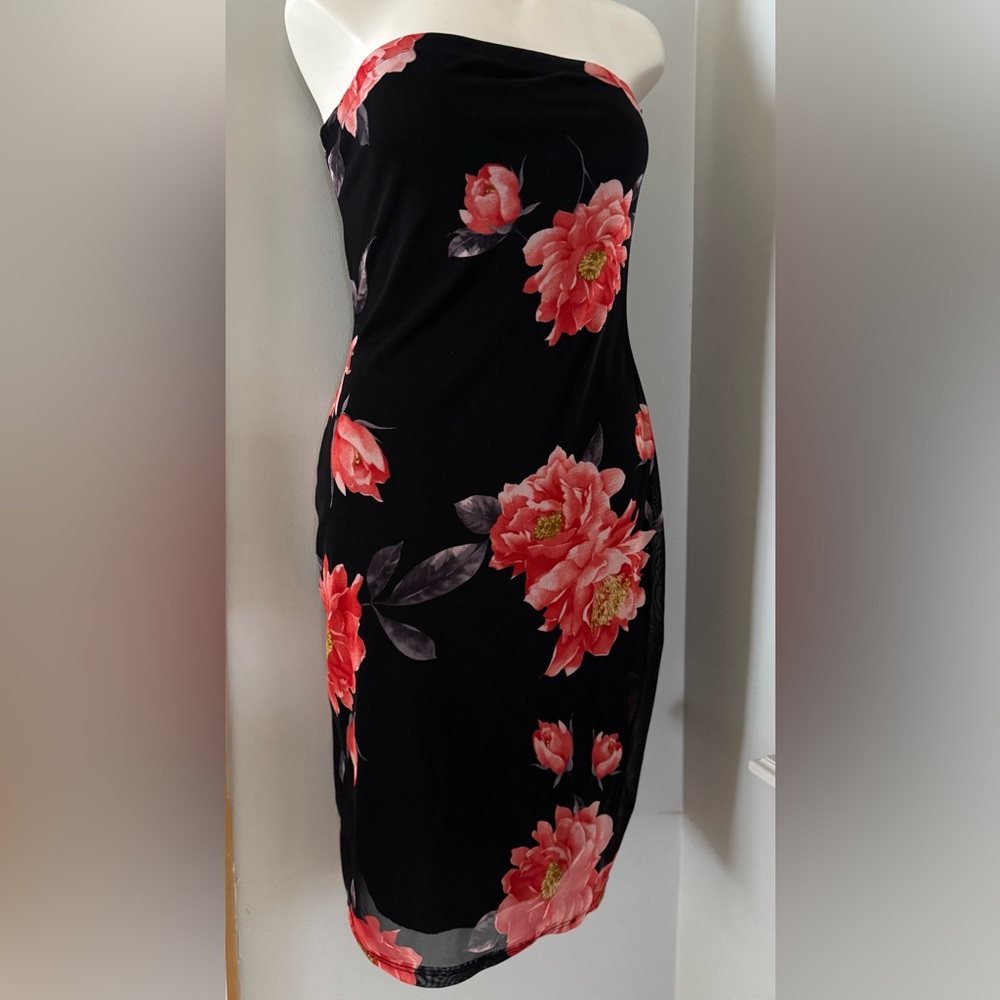 Chic Black Floral Midi Dress